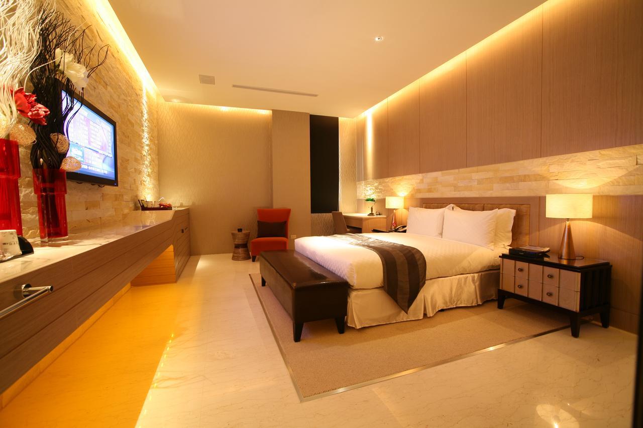 Lanshy Motel Taichung Eksteriør billede