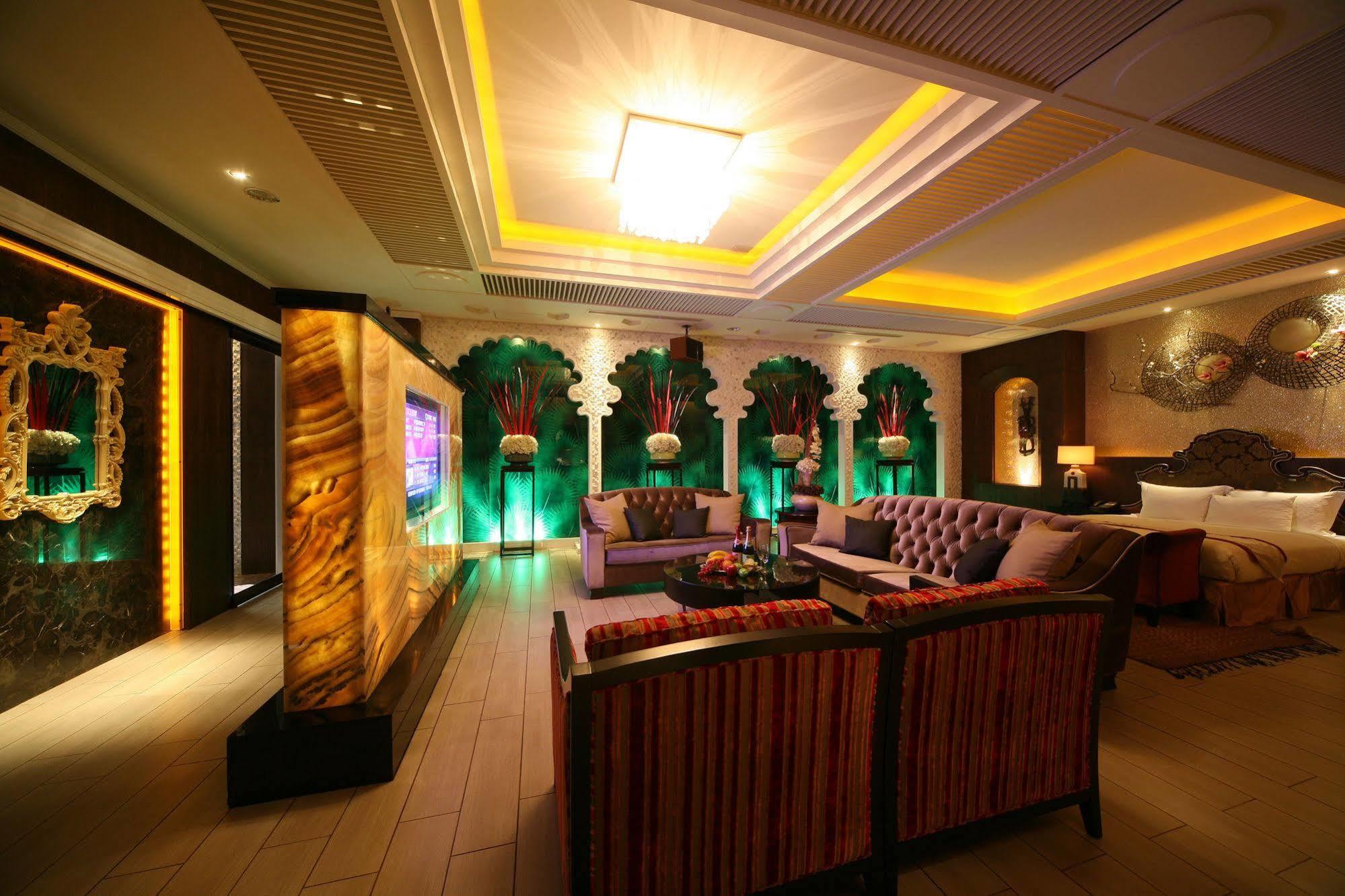 Lanshy Motel Taichung Eksteriør billede