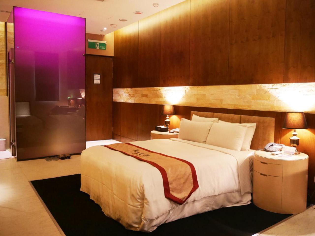 Lanshy Motel Taichung Eksteriør billede