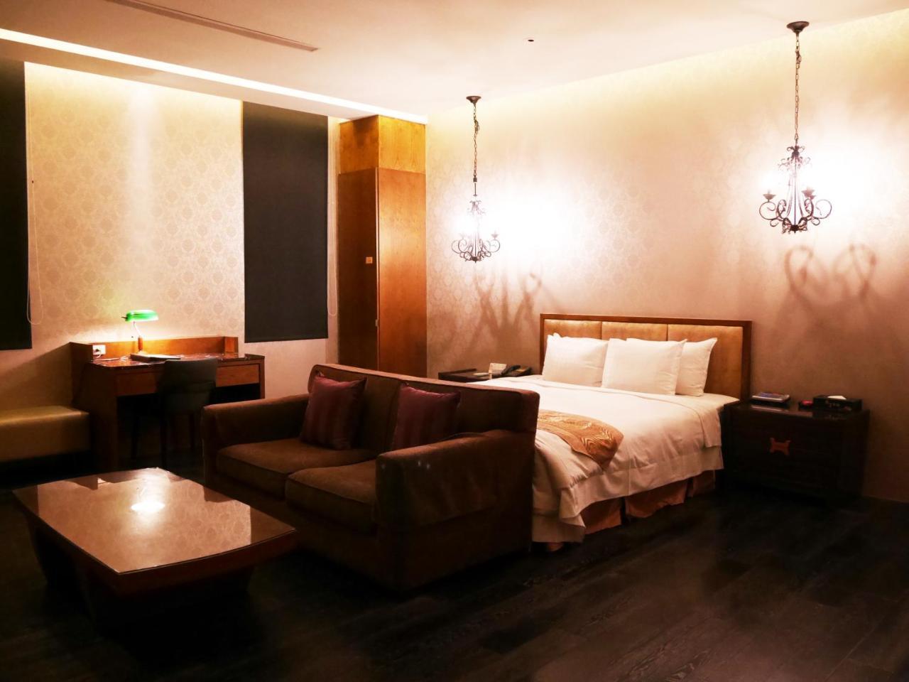 Lanshy Motel Taichung Eksteriør billede